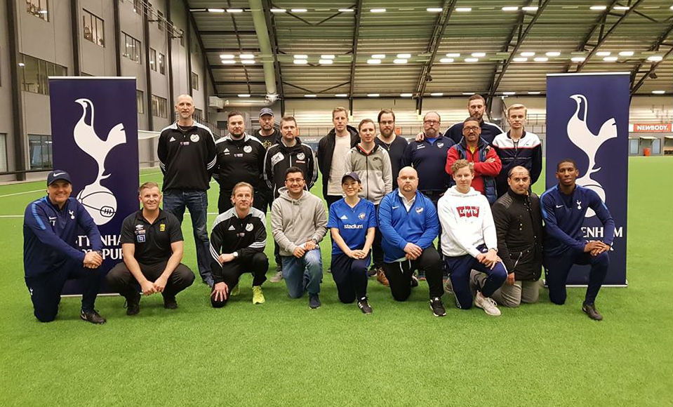 Deltagare vid Tottenham Hotspur coach clinic i Göteborg 2018